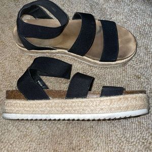 Women’s sandal
